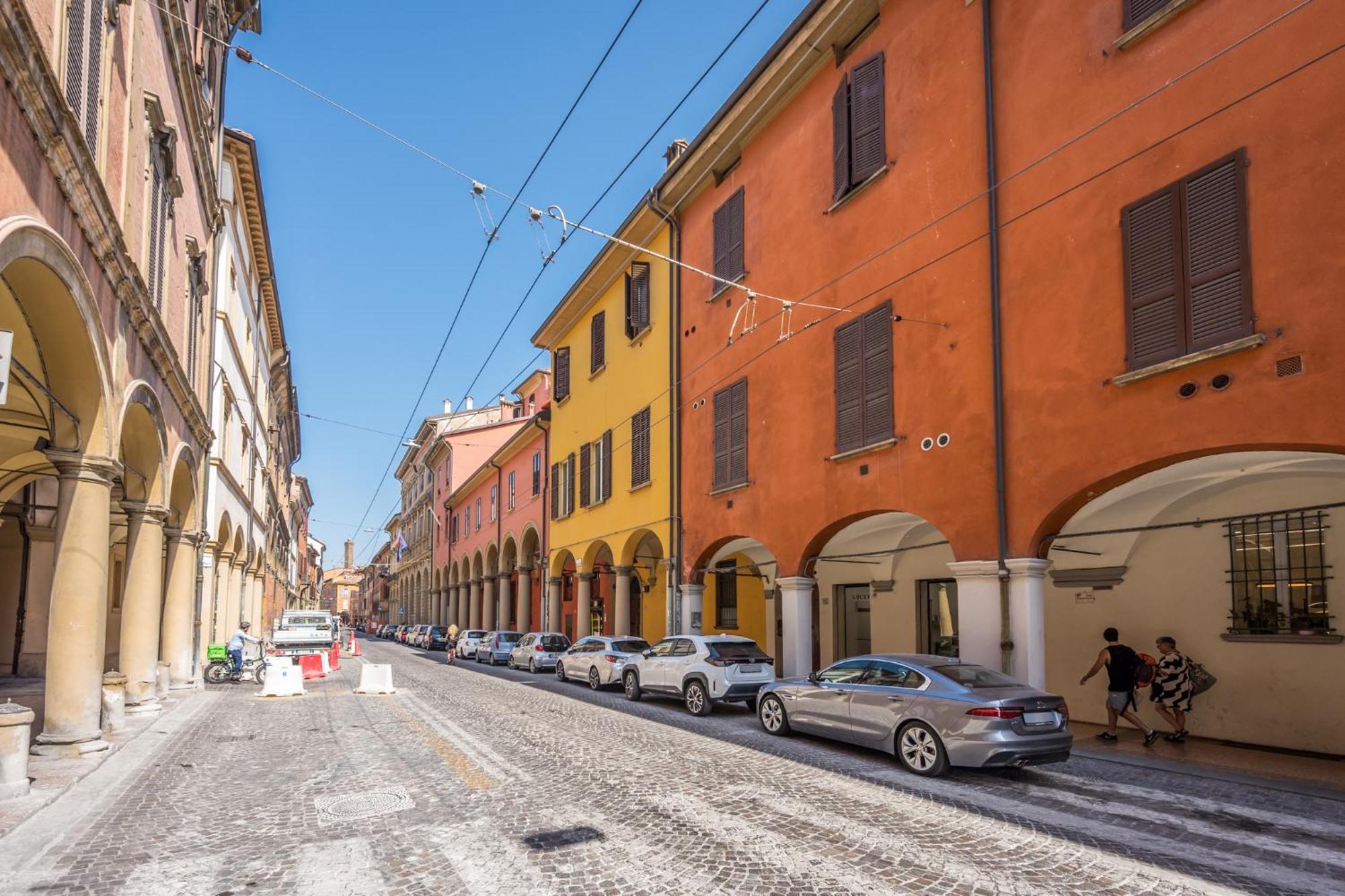 Ab Plus - Via Santo Stefano 62 Bologna Eksteriør bilde
